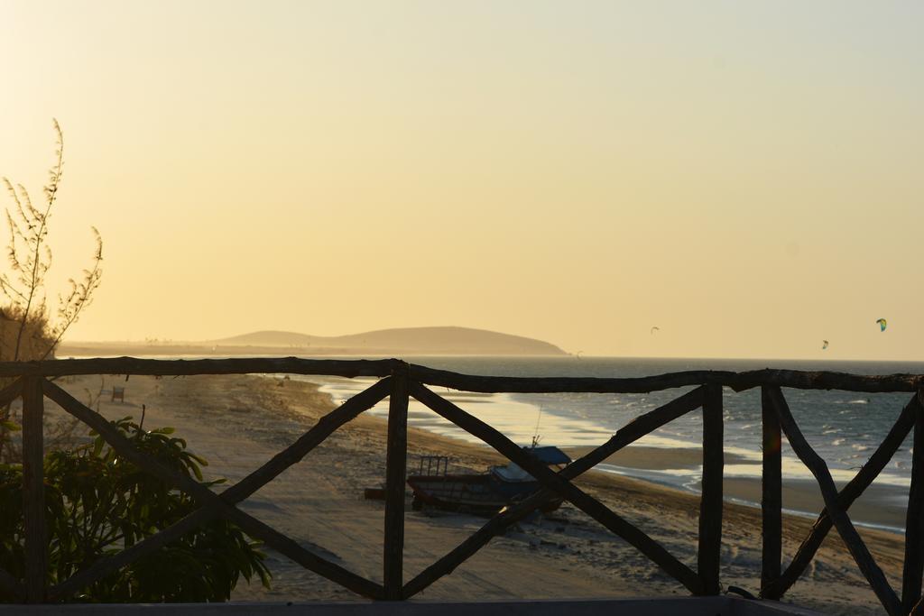 Na Beira Do Mar Pousada Prea Exterior foto